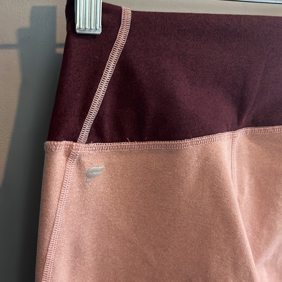 Fabletics Bundle EUC - Picture 10 of 14